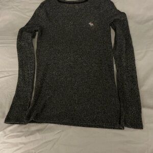 Abercrombie Girls LS Charcoal Sweater Tee with Pink Logo